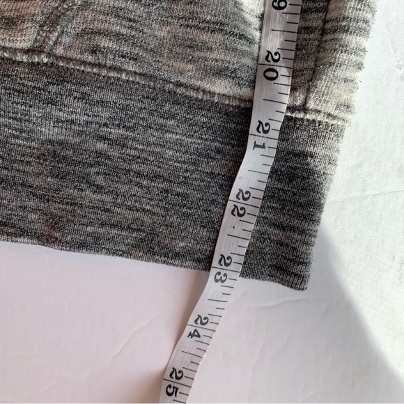 PINK Victoria's Secret Grey Zip Hoodie Size XS - Picture 7 of 7